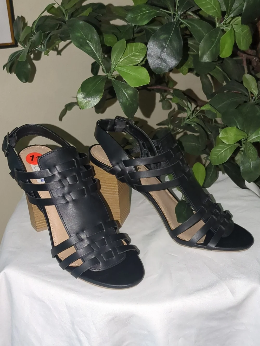 Report Black Strappy Heeled Sandals EUC